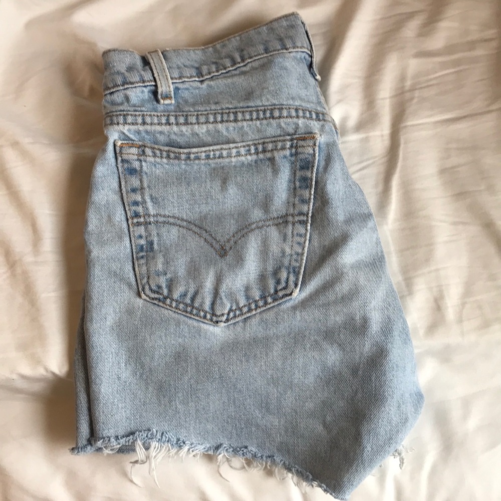 Vintage LEVI shorts 32